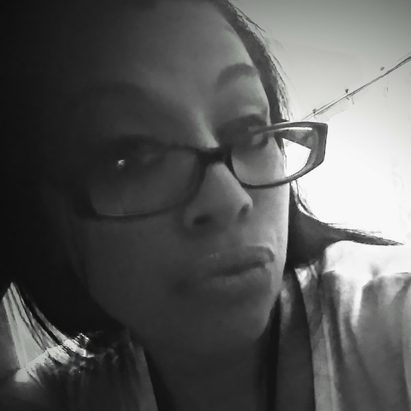 loraflores713